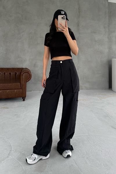 Seda Yalçın Atelier Μαύρο παντελόνι με τσέπες με φερμουάρ
