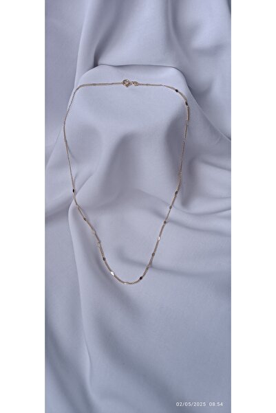 ARİ TAKI قلادة من الفولاذ الذهبي مع الترتر