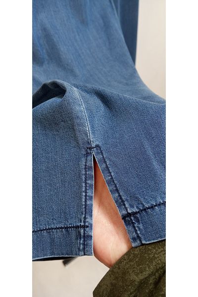 AKŞEN GİYİM PANTALONI CAPRI FEMEI DE MĂRIME MARE, SUBȚIRE, DENIM REAL, 4 BUCĂȚI, CU JUMĂTATE ELASTICE PE LATERALE