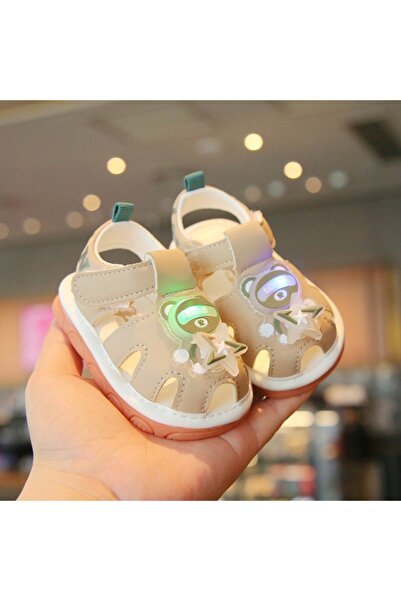 Pure Boutique Кремави сандали с пискунки - Плюшено мече с LED светлини