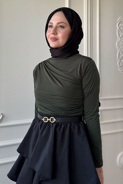 InStyle بلوزة ساندي كاكي مجمعة