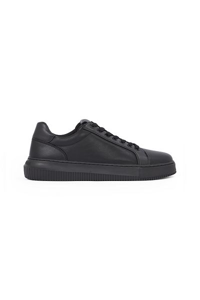 Calvin Klein Calvin Klein Men Black Low Top Chunky Cupsole Clean Sneakers