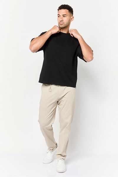 WRANGLER Men Crew Neck Short Sleeves Solid T-Shirt, Black