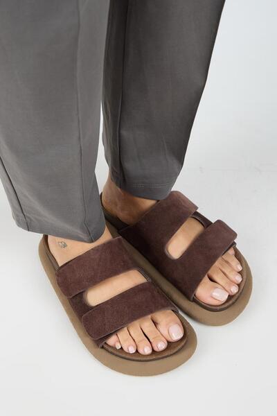 Manijero Γυναικείες παντόφλες Lillo από γνήσιο δέρμα με διπλό Velcro ανοιχτό καφέ