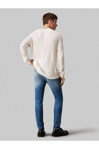 Calvin Klein Men Denim Dark Tapered Jeans