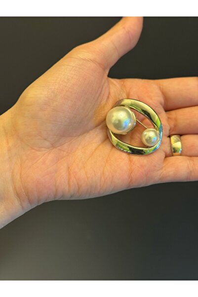 Gönülden Tasarım İNCİ BONCUKLU TASARIM BROŞ YAKA İĞNESİ GİYİM AKSESUARI 4X3 CM GÜMÜŞ