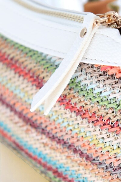 Aksesuar Жіноча плетена біла сумка-багет. Плетена сумка. Сумка через плече Ry261