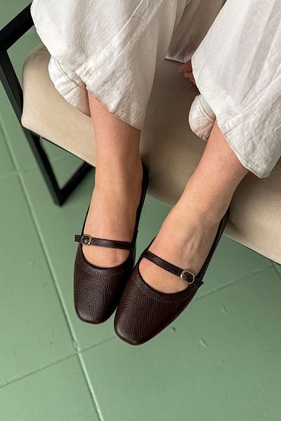 SHOEBELLAS Γυναικείες μπαλαρίνες Kina Bitter Brown από γνήσιο δέρμα με μονό σωλήνα