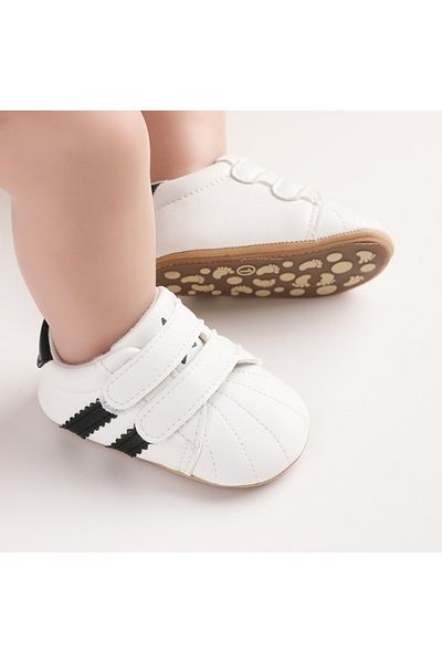 Superbaby Adidasi bebelusi, albi, practici si comozi