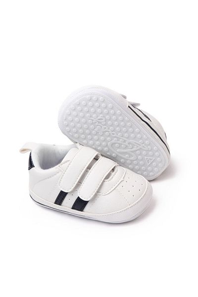Superbaby Adidasi albi cu negru pentru baietei - Newe