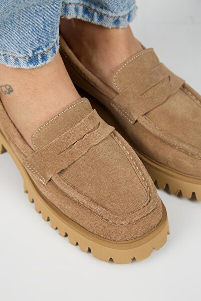 Manijero Cepmen Women's Genuine Leather Cornered Loafer Sand Suede Shoes