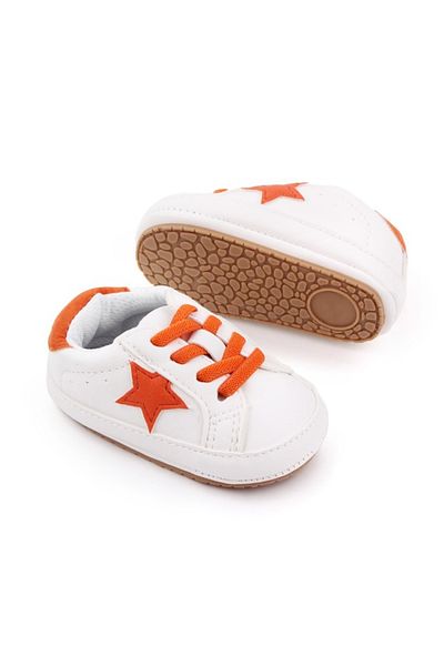 Superbaby Adidasi albi cu steluta portocalie