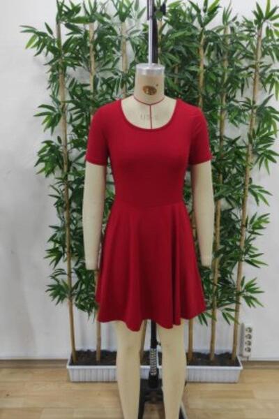 Mossta Square Neck Shorts Detailed Diving Suit Red