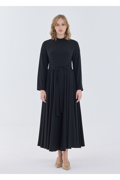 Armağan Pileli ve Kemerli Elbise