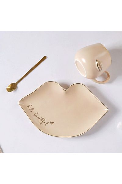 PUFO Cană ceramică frumoasă cu farfurie și linguriță pentru cafea sau ceai, 180 ml, cremă