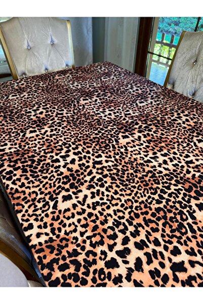 Home Saten Görünümlü Digital Baskılı Leopar Desenli Polyester Kare Masa Örtüs...