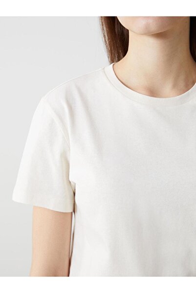 LC Waikiki Γυναικείο T-Shirt με λαιμόκοψη (S5)