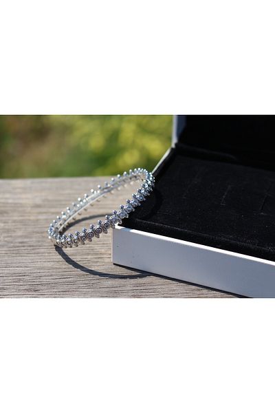 MODA Silver Tamtur Stone Handcuffs