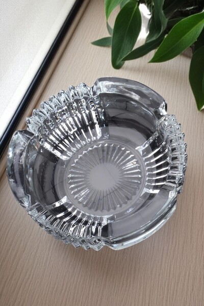 Home Μεταξωτό Στρογγυλό Γυάλινο Τασάκι - Τασάκι