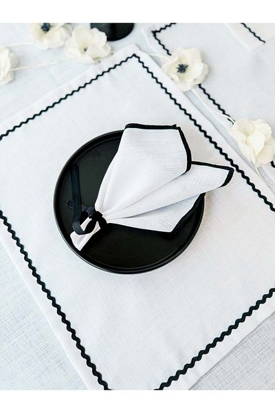 KaiHome Shine White Rectangular Lace American Service / Plate 2-Piece