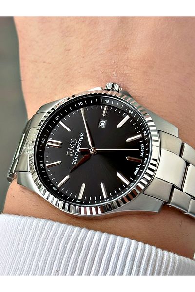 Romanson With Calendar Silver-Black Color Steel Band Steel Case Men's Wristwatch with 24 Months Guarantee 1623.02