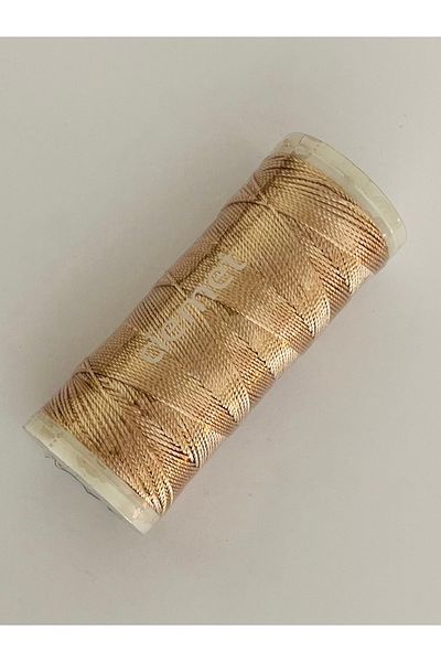 DEMET Βραζιλία και νήμα κεντήματος Punch (PANÇ). 20 γρ. Χρώμα Νο: 561