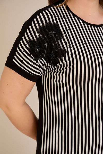 FOR ESRA BIG TREND Women's Plus Size Striped Shoulder Tulle Flower Applique Short Sleeve Side Slit Stretchy Viscose Blouse