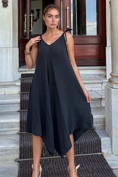 bacc Women's Black Straps Asymmetrical Pockets Loose Cut Muslin Loose Jumpsuit Bcbsk-25700-3629