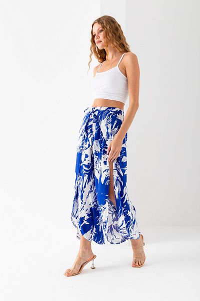 EtkiModa Women's Saks White Envelope Cover Folded Inside Shorts Viscose Woven Baggy Trousers