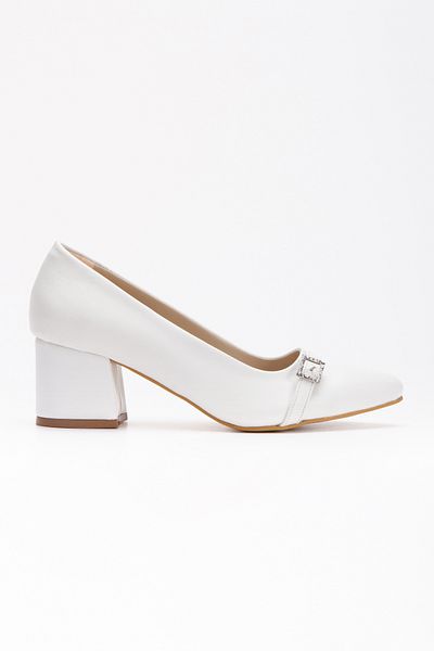 UYEGE Face Low Heeled Shoes with Serial Buckle