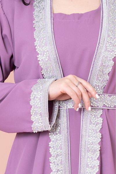 IKKXA Solid Embroidery Belted 2-Piece Kaftan
