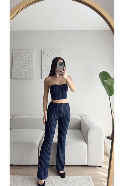 Zoom Butik طقم بنطلون وبنطلون مخطط بدون حمالات - أزرق داكن
