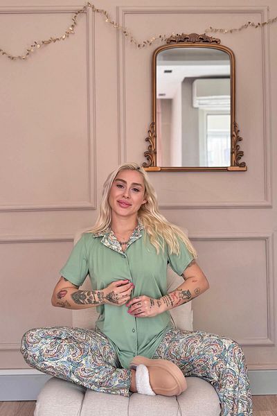 Pijamaevi Mint Paisley Exclusive Front Buttoned Women's Pajama Set