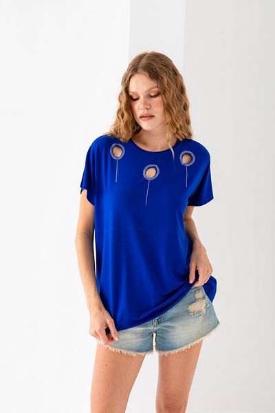 EtkiModa Γυναικεία Saks Μπλε γιακά με λέιζερ κομμένη πέτρα με λεπτομέρεια βισκόζης χτενισμένη βαμβακερή μπλούζα
