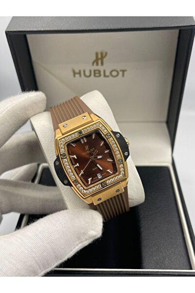 Hublot ساعة هوبلت النسائية – فخامة بلا حدود بإتقان لا مثيل له