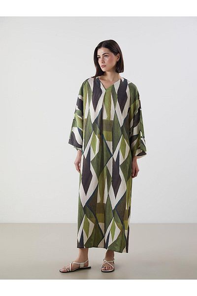 LC Waikiki Φόρεμα LCW Modest Oversize με λαιμόκοψη V (S5)