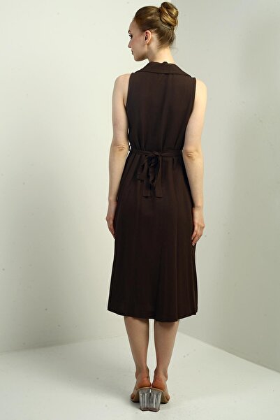 By Saygı Дамска ленена рокля с поло деколте и плисирани копчета отпред