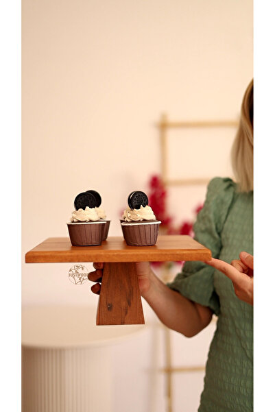 justwood Pyramid 25x25 Cm Wooden 10 Cm Footed Square Cake Presentation Serving Plate