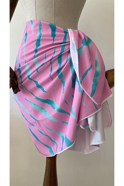 Glowear Atelier Colorful Patterned Non-Visible Pareo