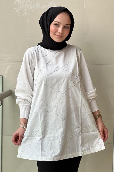 Nuss Cross Pattern Sleeves and Mercerized Balloon Sleeve Tunik on the Back