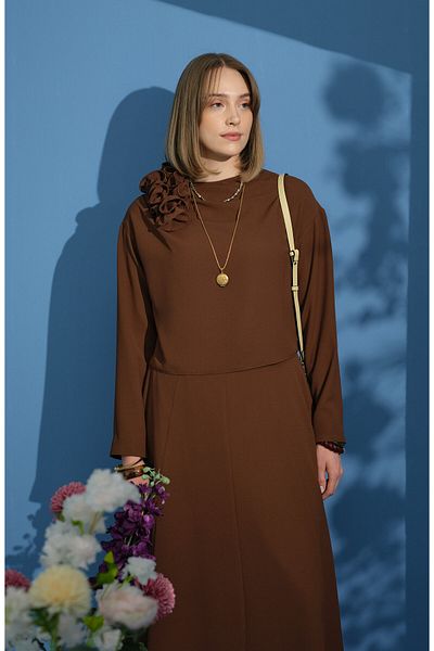 Fatma Atasoy Flounced Shoulder Bitter Brown Crepe Double Set