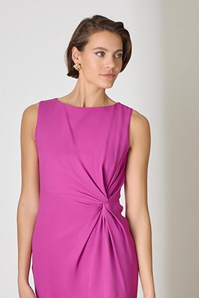 Setre Φούξια φόρεμα με λεπτομέρεια με σχισμή, μήκους μίντι, φαρδιά εφαρμογή