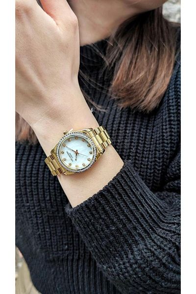 Lee Cooper ساعة LEE COOPER النسائية التناظرية ذات الميناء الفضي - LC07478.220