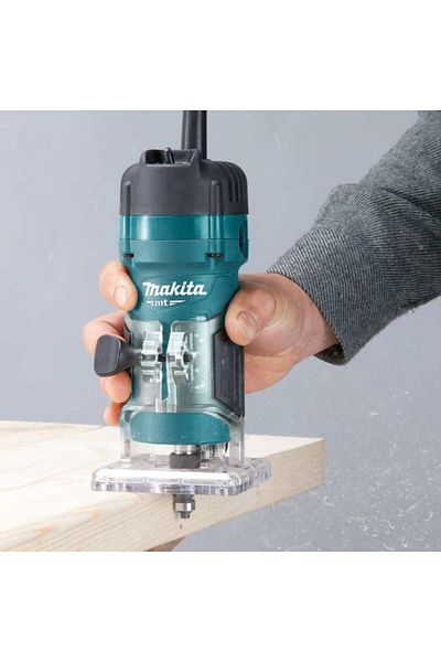 Makita M3700B Carving Machine For Wood, Collect Size 6mm (1/4Inch), 530W, 35000rpm, 1.4kg