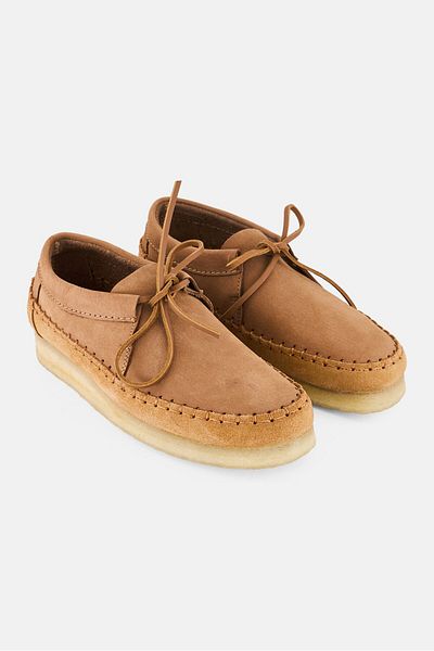 CLARKS Women Standard Weaver Tie Suede Shoes, Tan