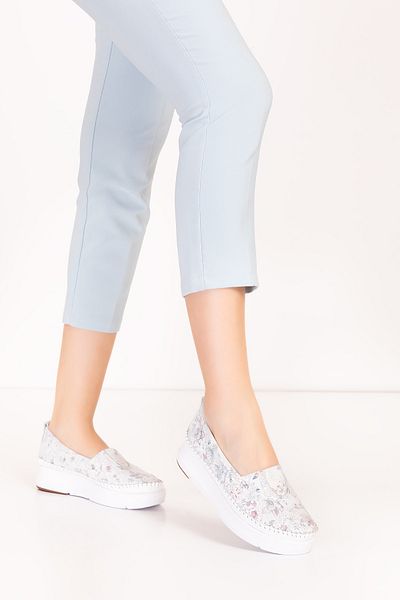 Gondol Pantofi confortabili de vară cu model de flori din piele naturală kla.24