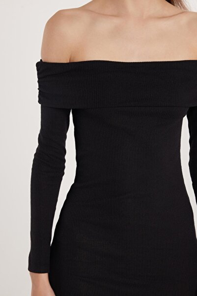 Tudors Kadın Slim Fit Dar Kesim Uzun Kollu Straplez Siyah Elbise