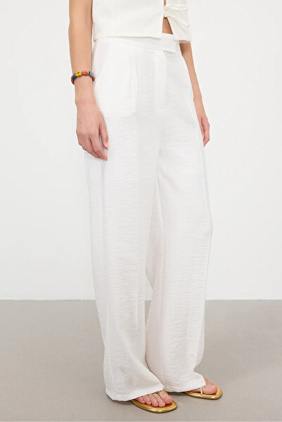 My Blog Weiße Hose mit weitem Bein und Klettverschluss – 3169
