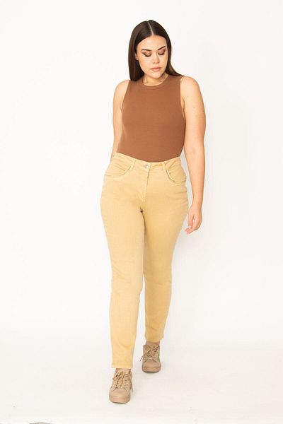 Şans Women's Large Size Camel Pocket and Back Pocket Embroidery Detailed High Waist Lycra Jeans 65n30958