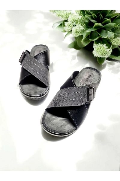 GEZER Men's Leather Insole Buckle Adjustable Soft Home and Outdoor Slippers